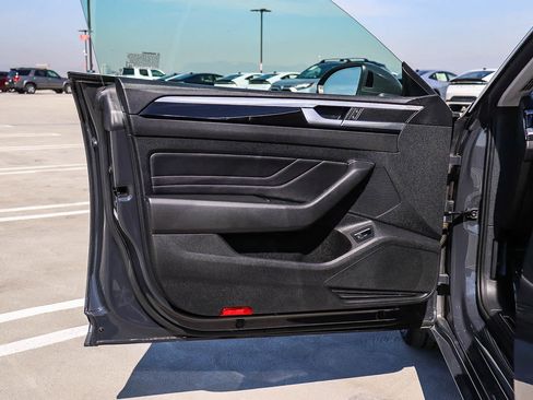 Used 2021 Volkswagen Arteon SE FWD image 22