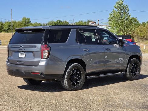 Used 2022 Chevrolet Tahoe Z71 w/ Luxury Package AWD/4WD image 7