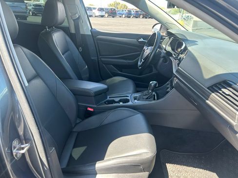 Used 2019 Volkswagen Jetta SEL FWD image 34