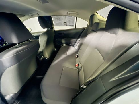 Used 2024 Toyota Corolla LE image 29