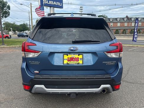 Certified 2022 Subaru Forester Touring AWD/4WD image 6