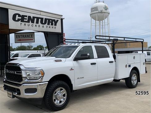 Used 2022 RAM 2500 Tradesman w/ Chrome Appearance Group AWD/4WD image 1