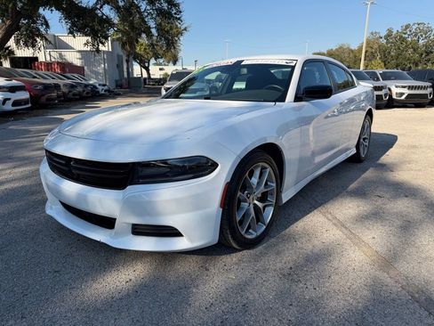Used 2023 Dodge Charger GT w/ Technology Group image 2