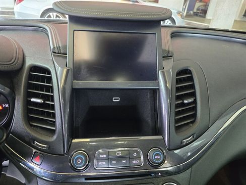 Used 2014 Chevrolet Impala LT w/ Premium Seating Package image 24