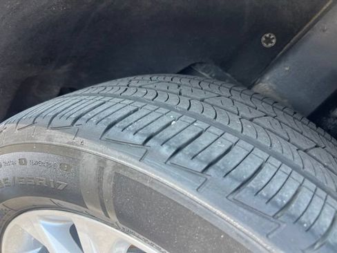 Certified 2018 Ford Escape SEL AWD/4WD image 26