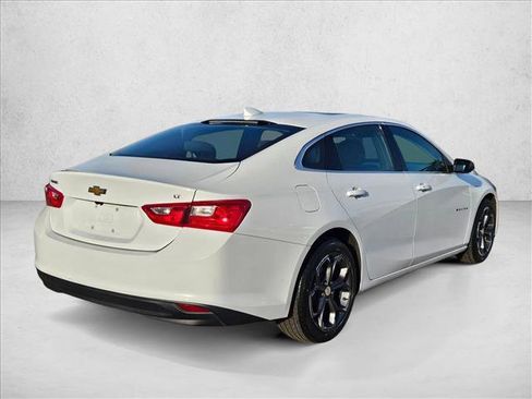 Used 2023 Chevrolet Malibu LT image 5