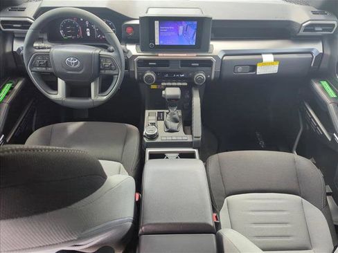 New 2025 Toyota 4Runner 4WD image 17