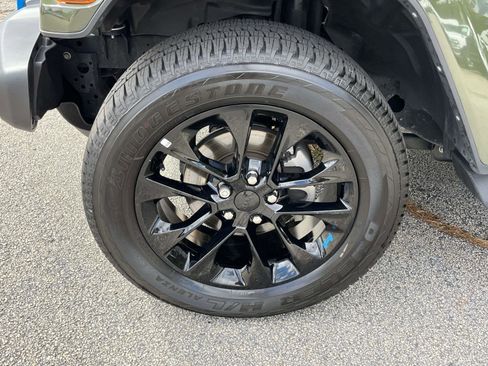 Certified 2022 Jeep Wrangler Unlimited Sahara w/ Safety Group image 29