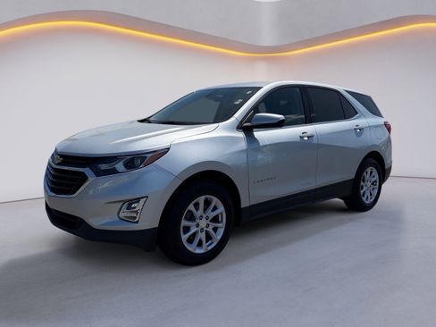 Used 2020 Chevrolet Equinox LT FWD image 7