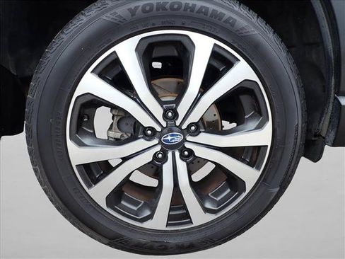 Used 2019 Subaru Forester Limited w/ Popular Package #3 AWD/4WD image 7