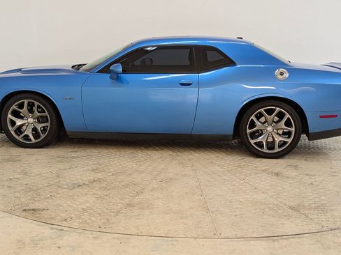 Used 2015 Dodge Challenger R/T w/ Quick Order Package 28B R/T image 2