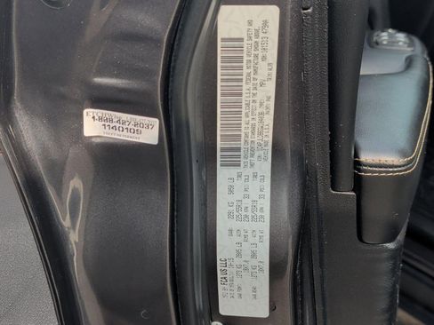 Used 2016 Jeep Cherokee Limited FWD image 29