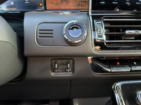 Used 2023 Lincoln Navigator L Black Label AWD/4WD image 41