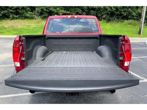 Used 2015 RAM 1500 Express AWD/4WD image 25