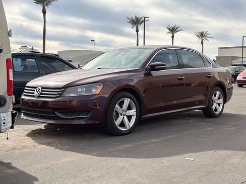 Used 2013 Volkswagen Passat 2.5 SE image 2