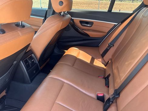 Used 2018 BMW 330i Sedan w/ Convenience Package RWD image 5