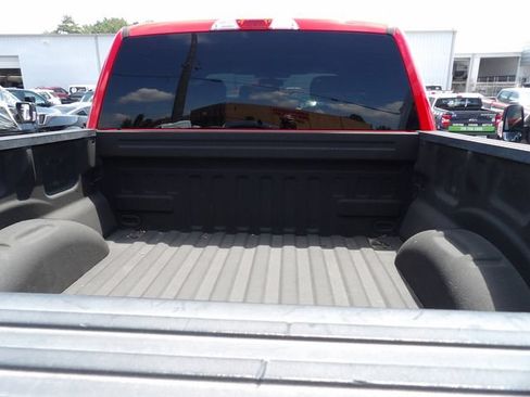 Used 2018 Ford F150 XLT w/ Equipment Group 301A Mid AWD/4WD image 12