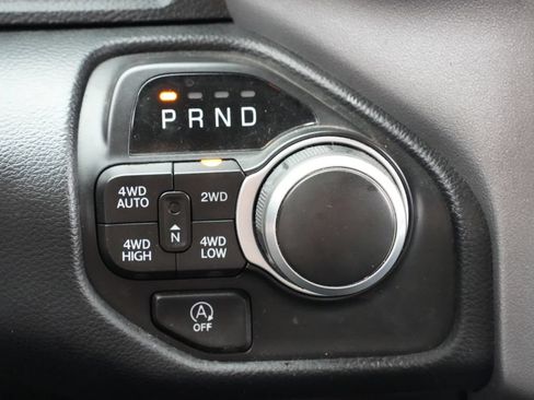 Used 2022 RAM 1500 Lone Star AWD/4WD image 12