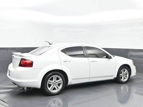 Used 2014 Dodge Avenger SE w/ Sport Appearance Group FWD image 6