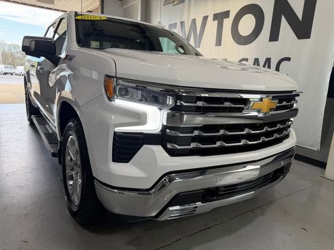 Used 2023 Chevrolet Silverado 1500 LTZ w/ LTZ Convenience Package II image 38