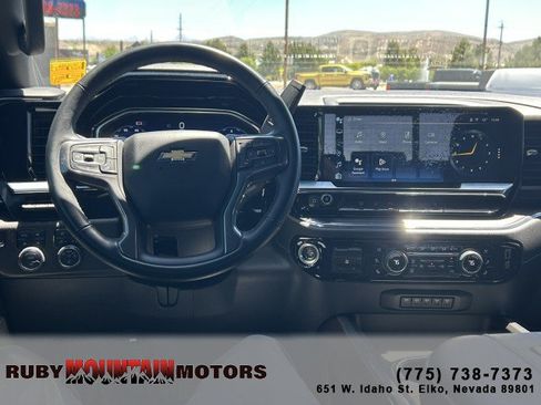 Used 2024 Chevrolet Silverado 3500 High Country w/ High Country Premium Package AWD/4WD image 11