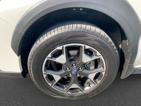 Used 2019 Subaru Crosstrek 2.0i Premium w/ Eyesight System image 14