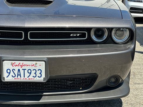 Used 2022 Dodge Challenger GT RWD image 10