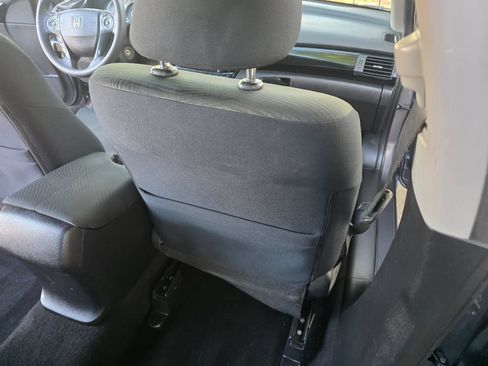 Used 2017 Honda Accord LX image 29