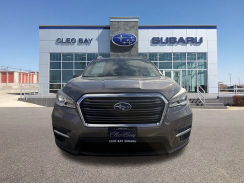 Used 2021 Subaru Ascent Premium w/ Convenience Package image 2