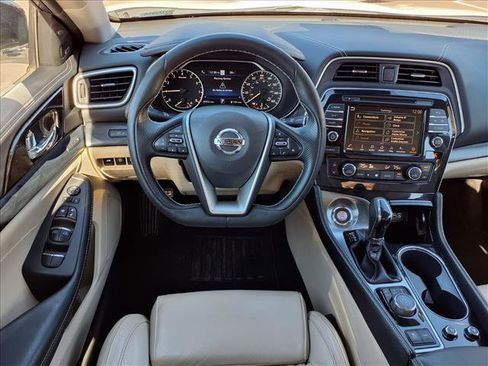 Used 2021 Nissan Maxima Platinum w/ Sport Mat Group image 13