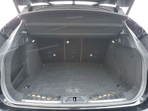 Used 2020 Jaguar F-PACE Prestige image 38