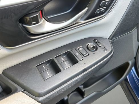 Used 2020 Honda CR-V EX-L image 11