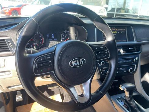 Used 2016 Kia Optima LX w/ Technology Package FWD image 21