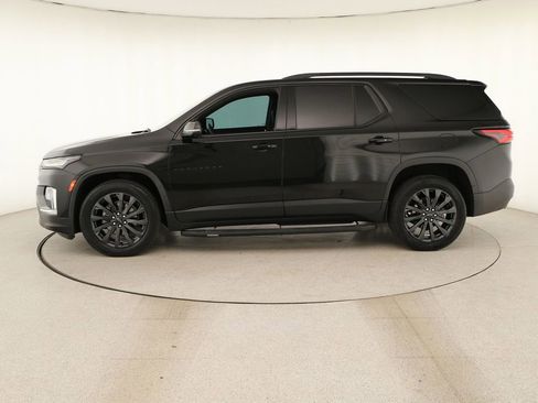 Used 2023 Chevrolet Traverse RS w/ LPO, Roadside Safety Package AWD/4WD image 2