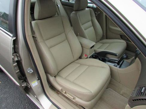 Used 2003 Honda Accord EX image 17