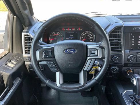 Used 2017 Ford F150 XLT w/ Equipment Group 302A Luxury AWD/4WD image 10