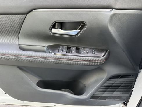 New 2026 Nissan Kicks SR w/ SR Premium Package AWD/4WD image 6