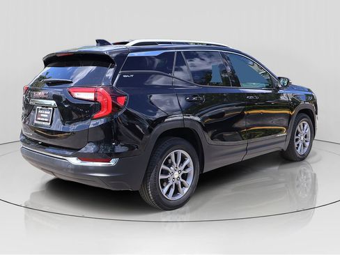 Used 2024 GMC Terrain SLT FWD image 7