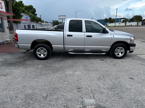 Used 2007 Dodge Ram 1500 Truck ST w/ SXT Group image 5