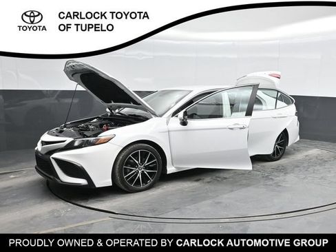 Used 2024 Toyota Camry SE FWD image 49