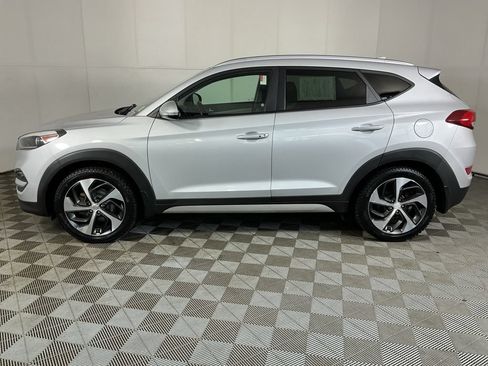 Used 2018 Hyundai Tucson Sport w/ Cargo Package AWD/4WD image 6
