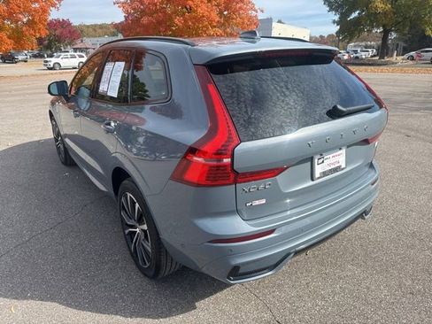 Used 2023 Volvo XC60 T8 Ultimate image 3