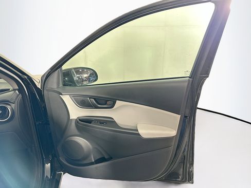 Used 2023 Hyundai Kona SEL w/ Cargo Package image 29