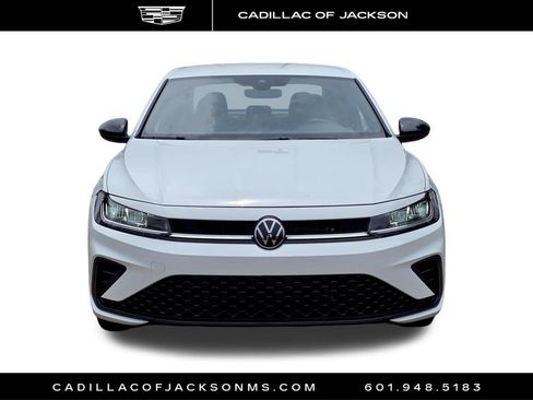 Used 2025 Volkswagen Jetta Sport FWD image 2