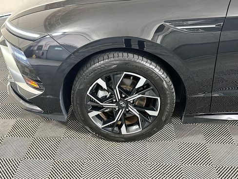 Used 2024 Hyundai Sonata SEL FWD image 11