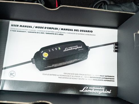Used 2019 Lamborghini Huracan Performante AWD/4WD image 61