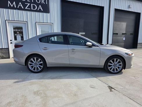 New 2026 MAZDA MAZDA3 2.5 S Sedan w/ Preferred Pkg image 4