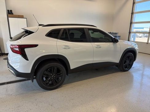 New 2026 Chevrolet Trax ACTIV w/ Driver Confidence Package image 11