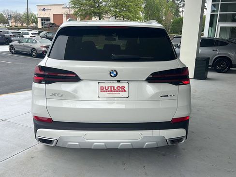 New 2026 BMW X5 xDrive40i image 5