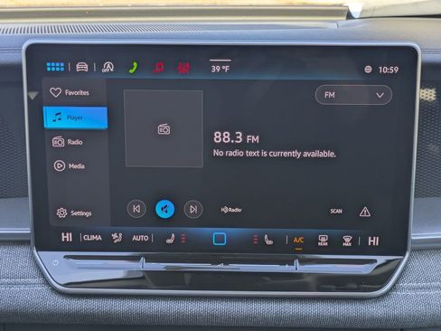 New 2026 Volkswagen Tiguan S image 18